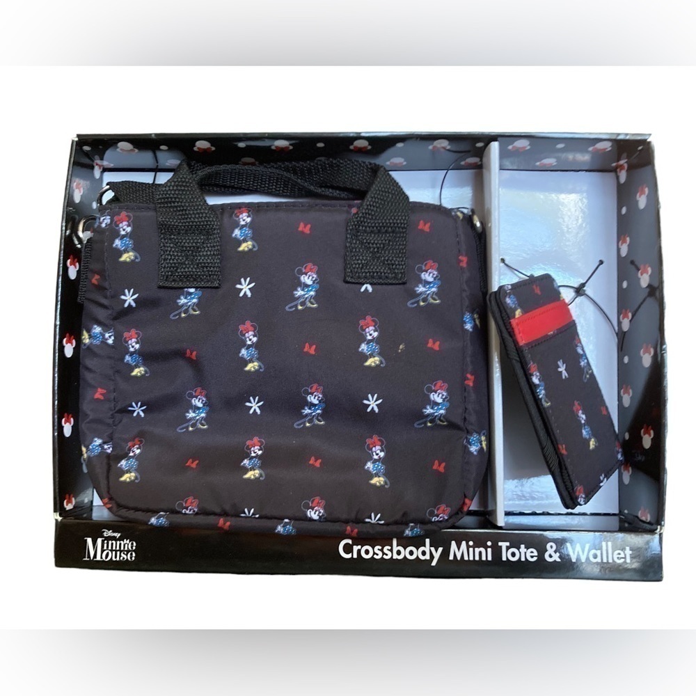 Disney Minnie Mouse Crossbody mini tote and wallet NIB